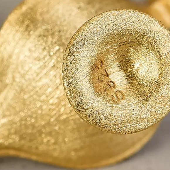 Artisan Made Gold 925 Silver The Zorina Aladdin Lamp Necklace - Picture 5 of 7